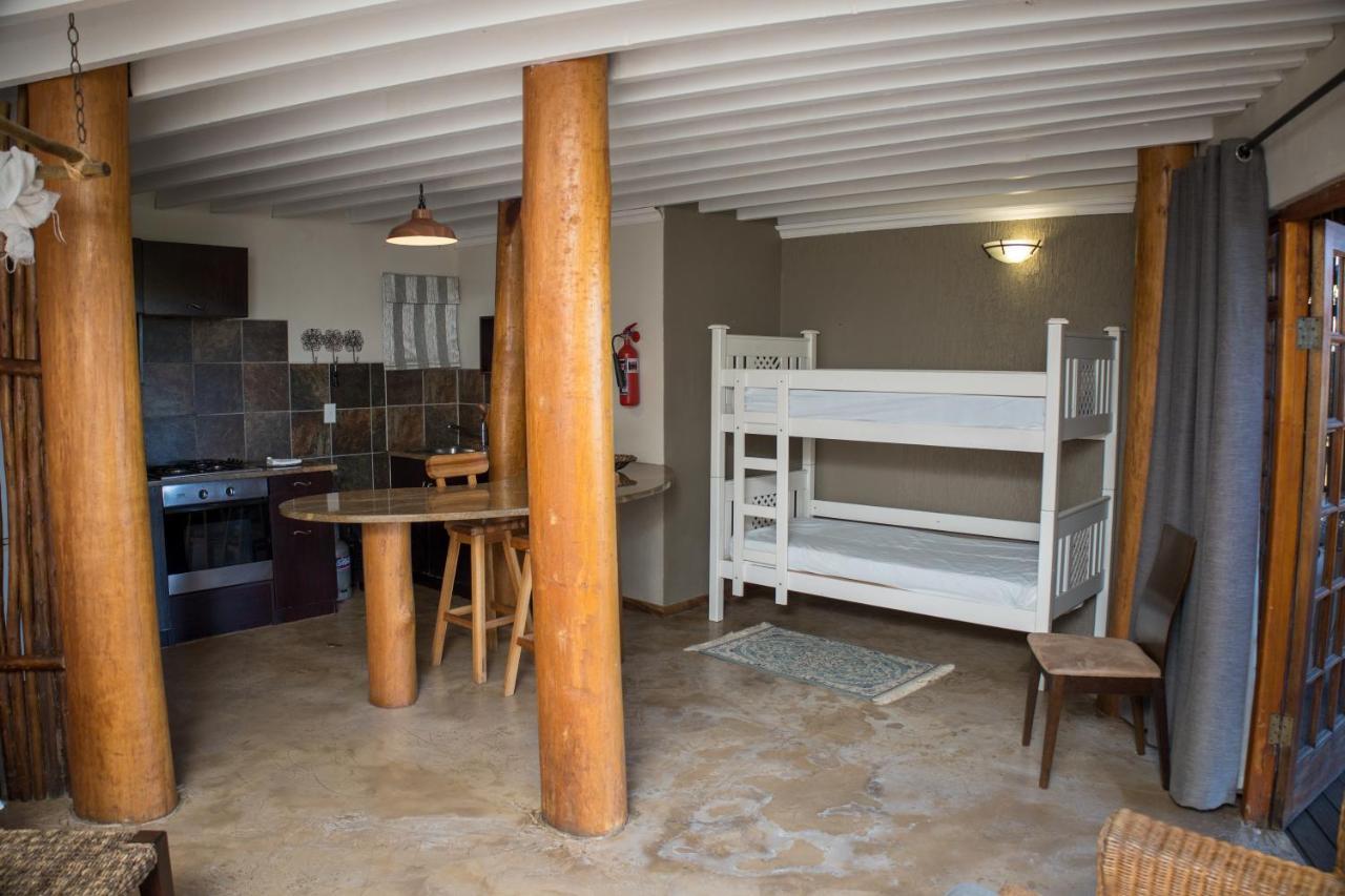 The Birdhouse Bed & Breakfast #No Loadshedding #Solar Energy Гонуби Экстерьер фото